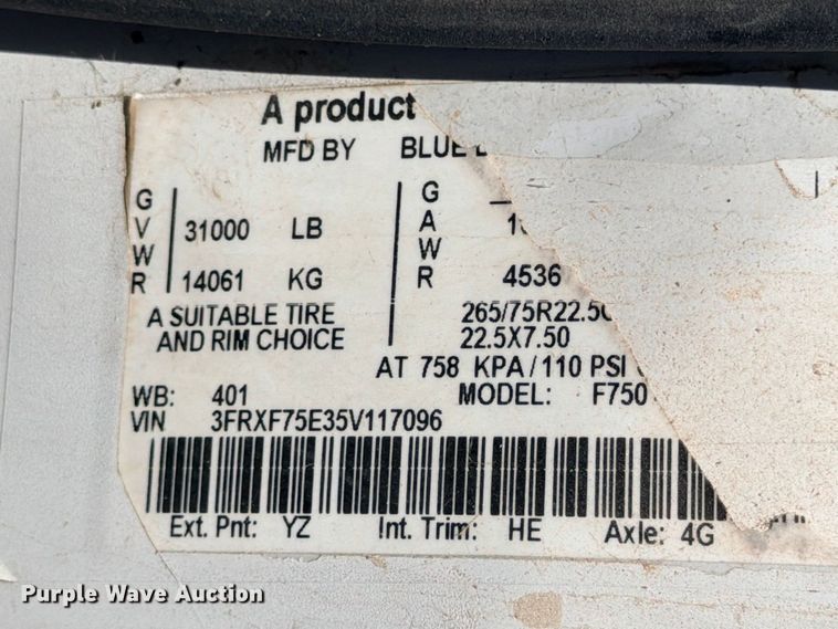 image for item DU1515 2005 Ford F750 Super Duty water truck