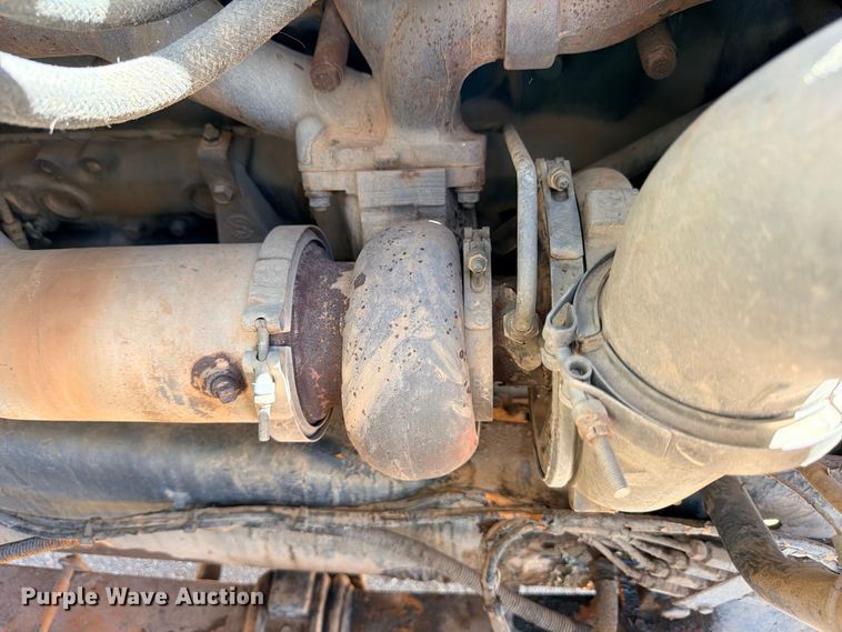 image for item DU1516 1994 Ford Aeromax L9000 water truck