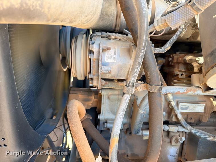 image for item DU1516 1994 Ford Aeromax L9000 water truck