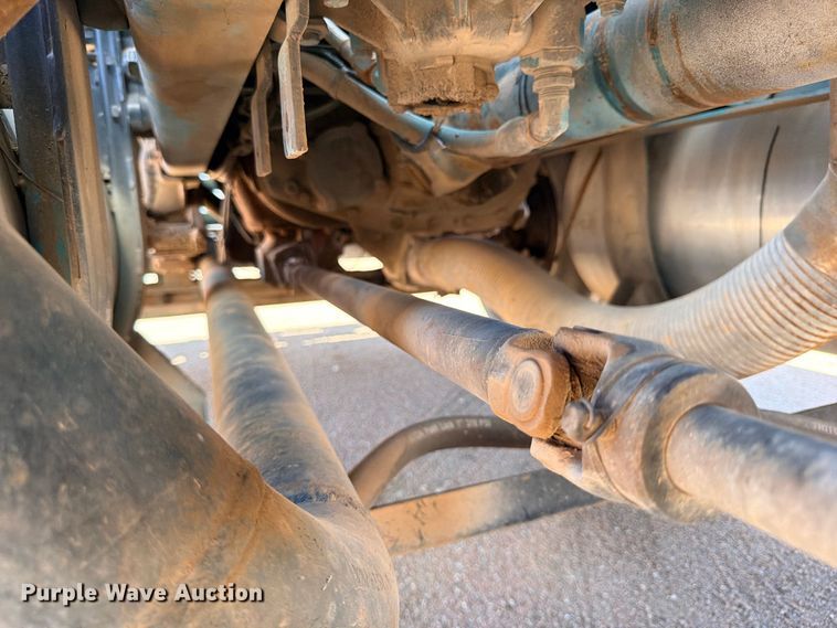 image for item DU1516 1994 Ford Aeromax L9000 water truck