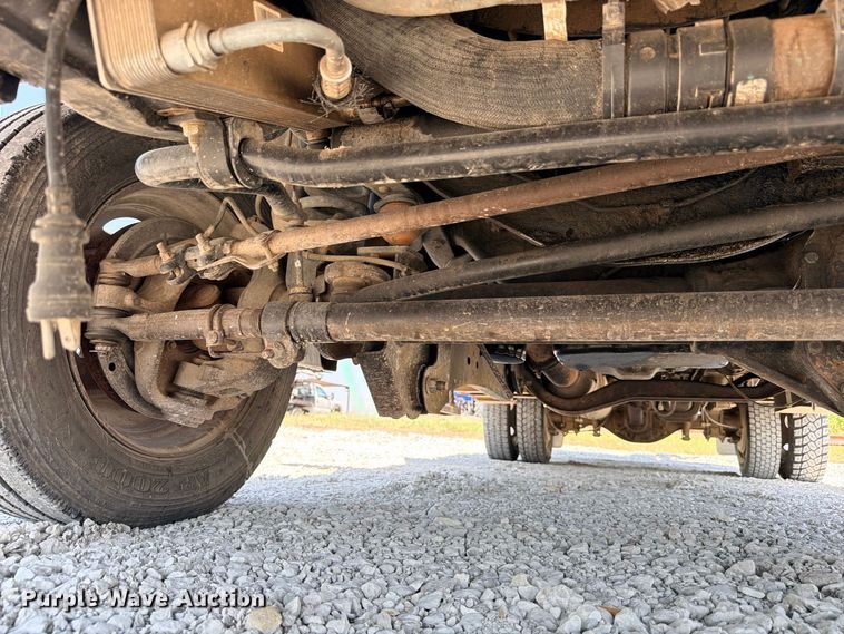 image for item DU1528 2016 Ford F550 bucket truck