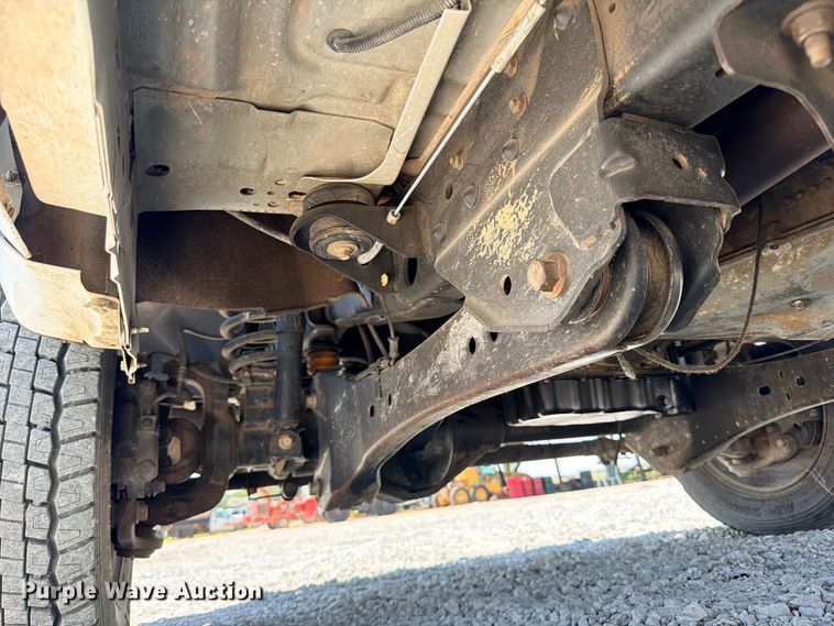 image for item DU1528 2016 Ford F550 bucket truck