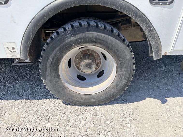 image for item DU1528 2016 Ford F550 bucket truck