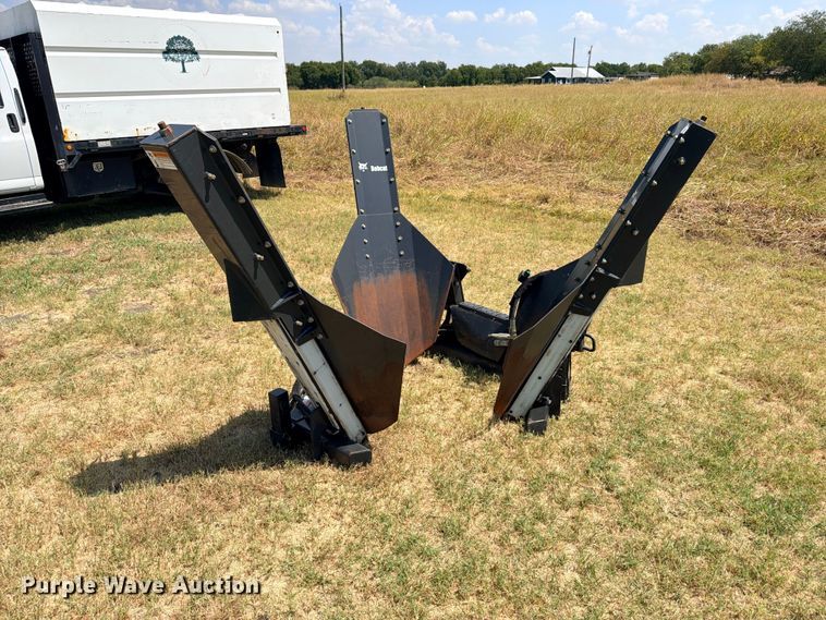 Bobcat TS36M skid steer tree spade