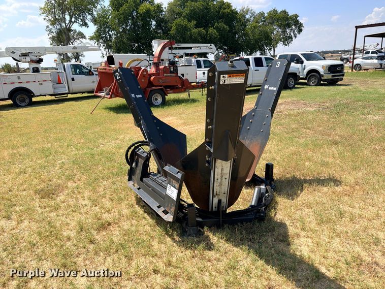image for item DU1530 Bobcat TS36M skid steer tree spade