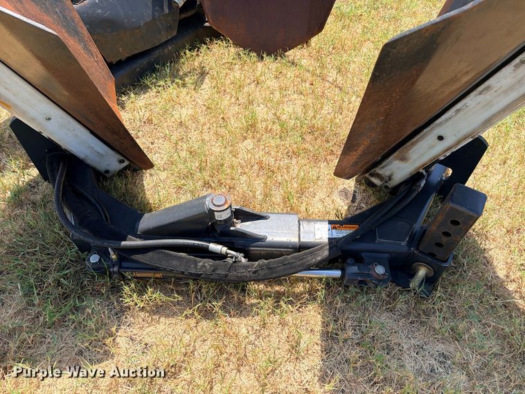 image for item DU1530 Bobcat TS36M skid steer tree spade