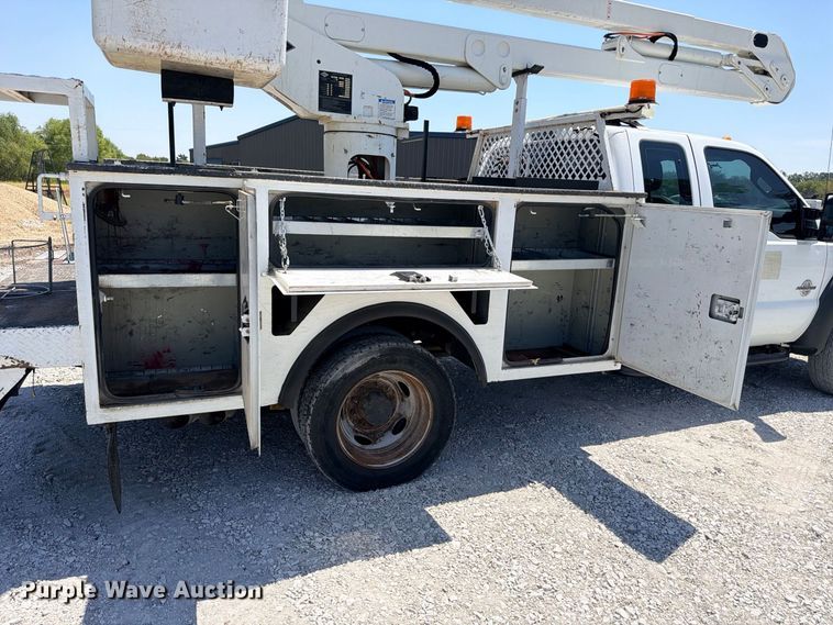 image for item DU1532 2016 Ford F-450 Ext. Cab bucket truck