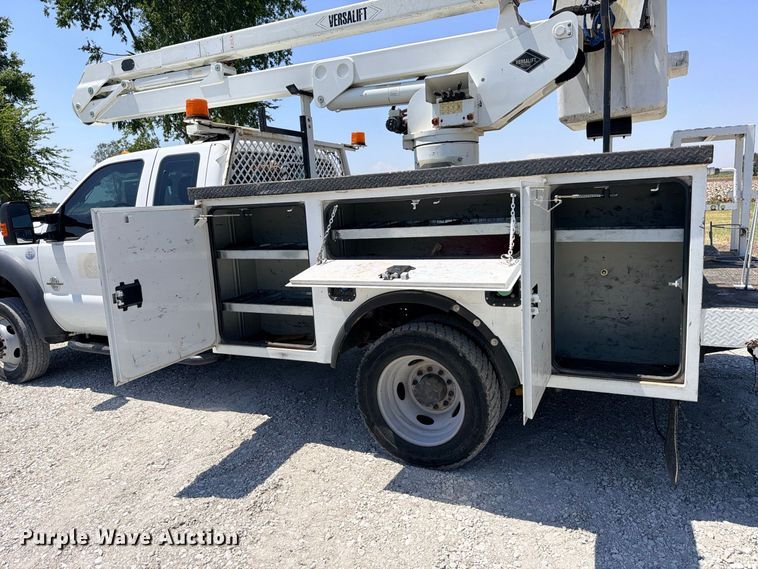 image for item DU1532 2016 Ford F-450 Ext. Cab bucket truck