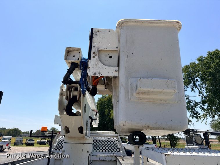 image for item DU1532 2016 Ford F-450 Ext. Cab bucket truck
