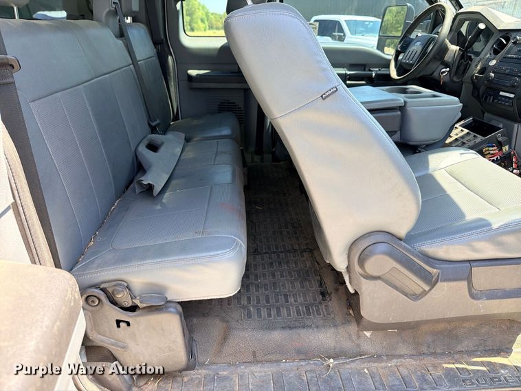 image for item DU1532 2016 Ford F-450 Ext. Cab bucket truck