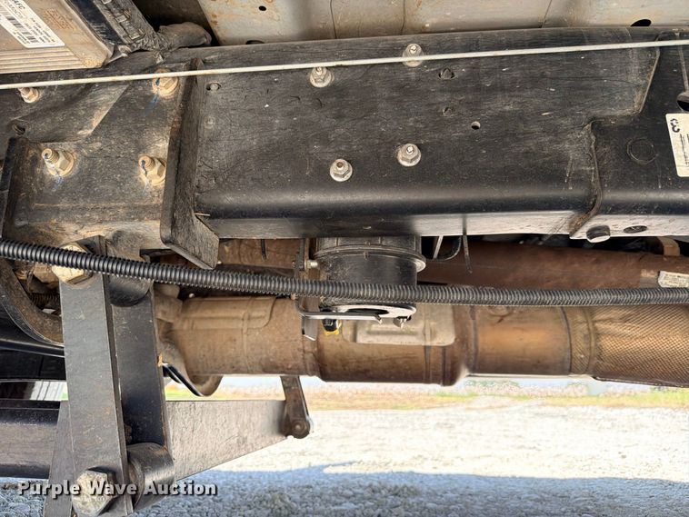 image for item DU1532 2016 Ford F-450 Ext. Cab bucket truck