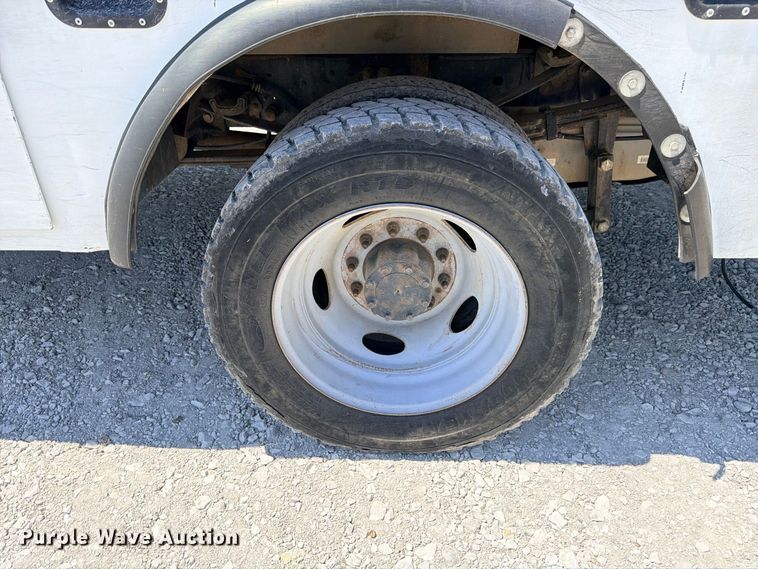 image for item DU1532 2016 Ford F-450 Ext. Cab bucket truck