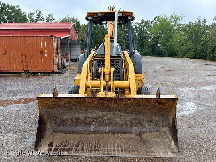 image for item DU1547 2006 John Deere 310SG backhoe