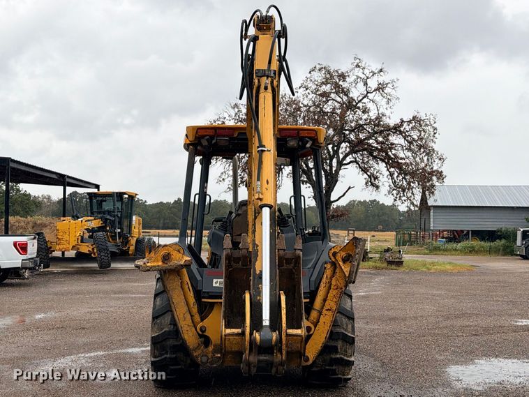 image for item DU1547 2006 John Deere 310SG backhoe