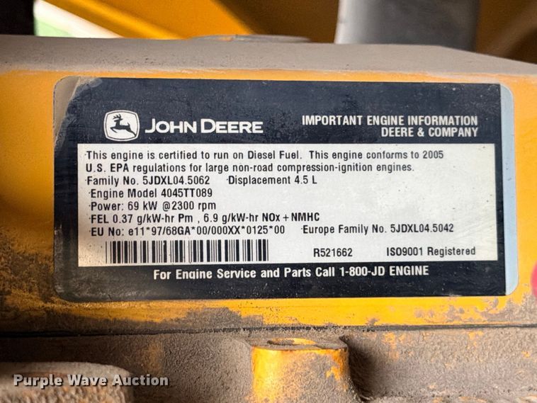 image for item DU1547 2006 John Deere 310SG backhoe