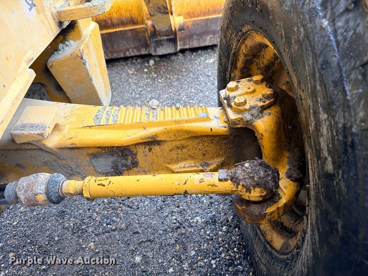 image for item DU1547 2006 John Deere 310SG backhoe