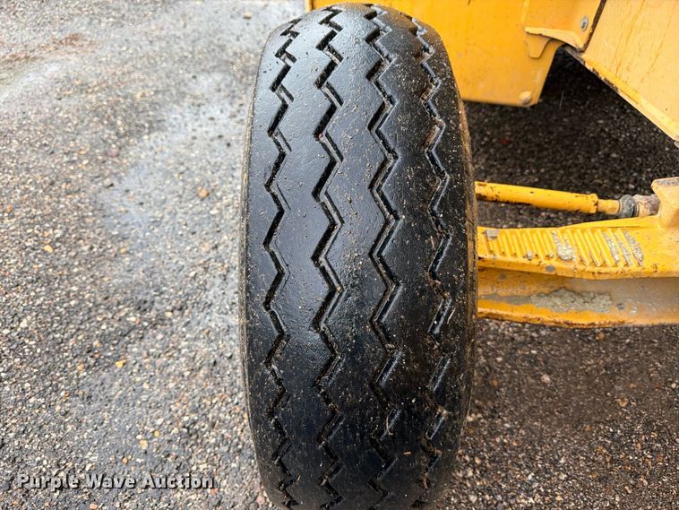 image for item DU1547 2006 John Deere 310SG backhoe