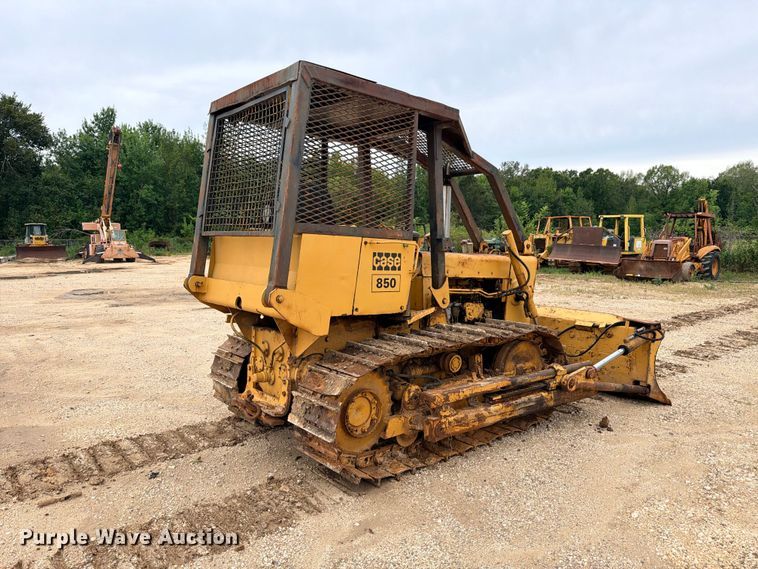 image for item DU1548 Case 850B dozer