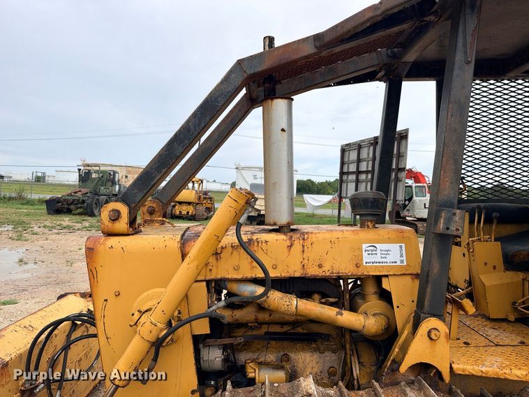 image for item DU1548 Case 850B dozer
