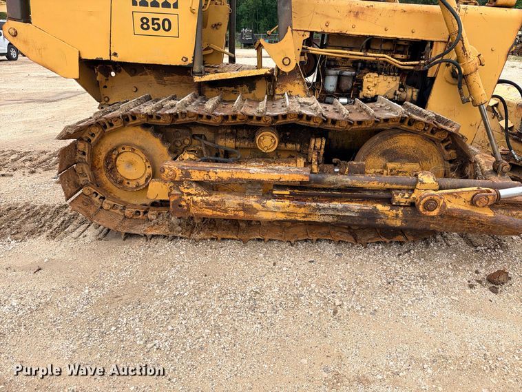 image for item DU1548 Case 850B dozer