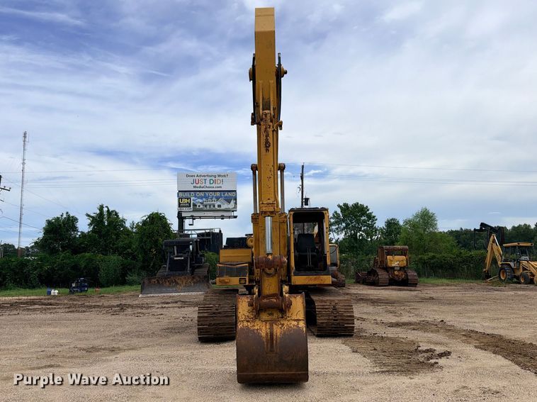 image for item DU1549 1990 Caterpillar EL240B excavator