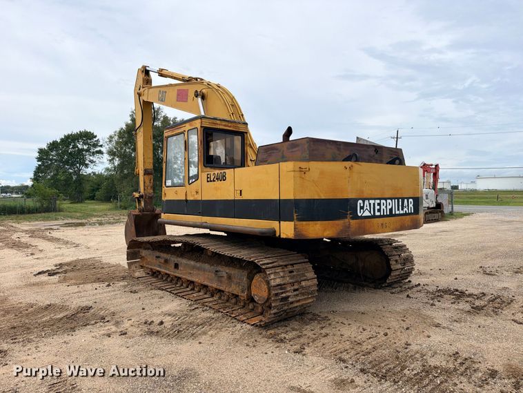image for item DU1549 1990 Caterpillar EL240B excavator