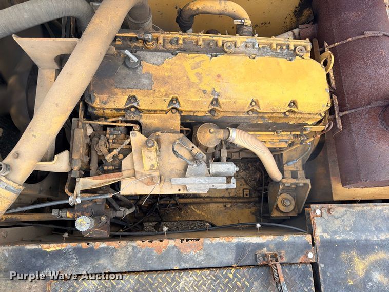 image for item DU1549 1990 Caterpillar EL240B excavator