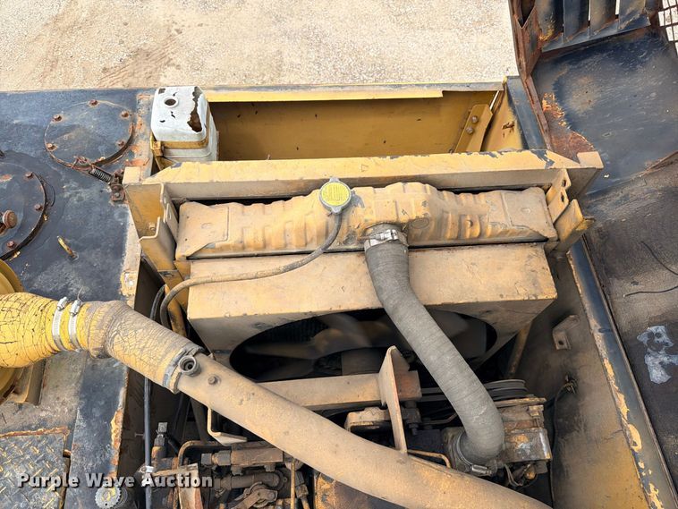 image for item DU1549 1990 Caterpillar EL240B excavator