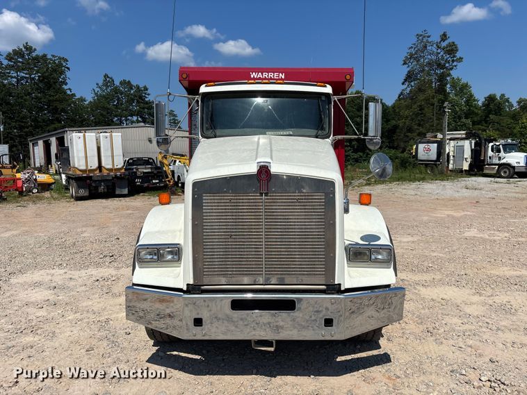 image for item DU6335 2016 Kenworth T800 dump truck
