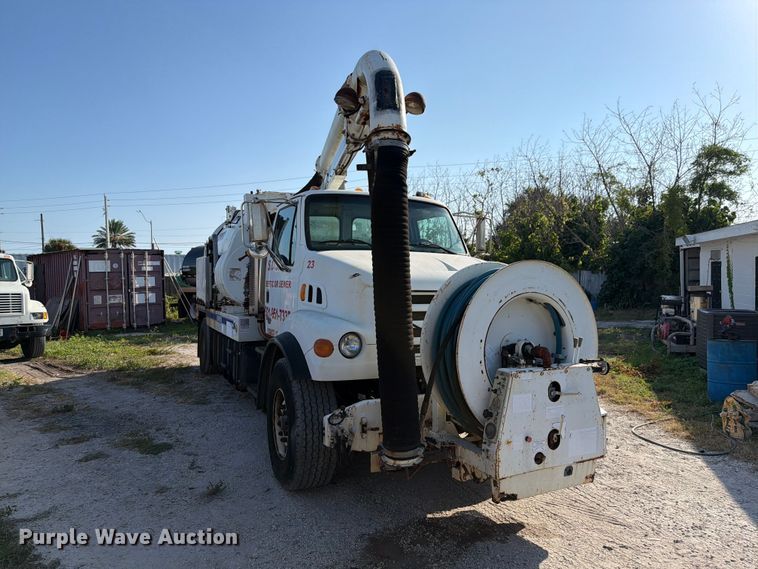image for item DV7311 2003 Sterling Truck L7500 Series sewer jetter truck