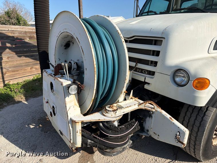 image for item DV7311 2003 Sterling Truck L7500 Series sewer jetter truck