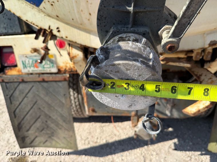 image for item DV7311 2003 Sterling Truck L7500 Series sewer jetter truck