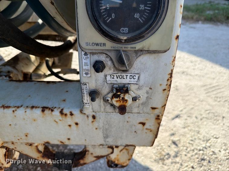 image for item DV7311 2003 Sterling Truck L7500 Series sewer jetter truck