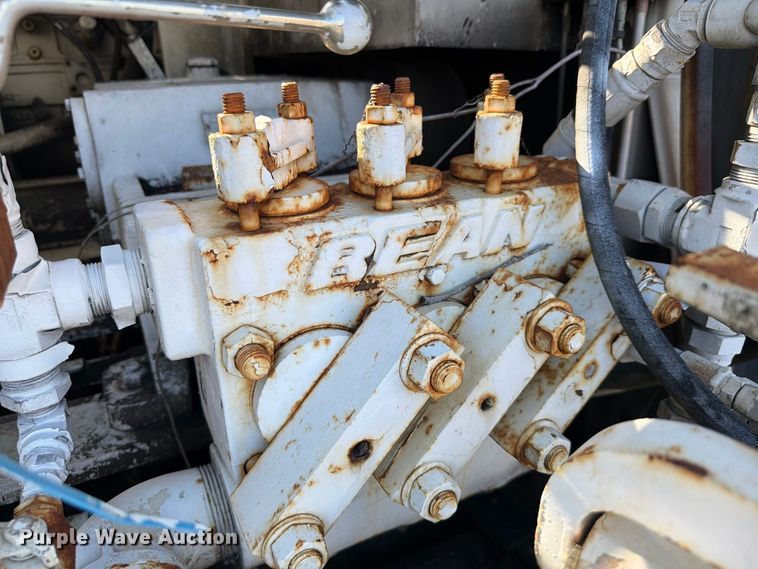 image for item DV7311 2003 Sterling Truck L7500 Series sewer jetter truck