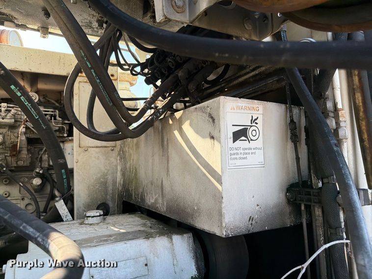 image for item DV7311 2003 Sterling Truck L7500 Series sewer jetter truck