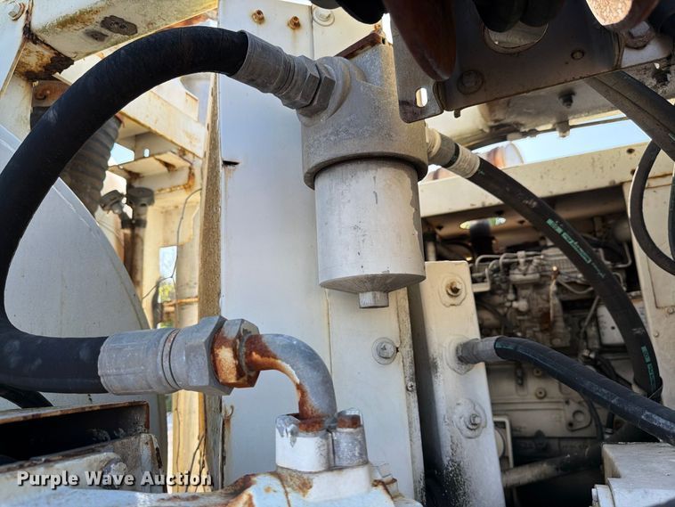 image for item DV7311 2003 Sterling Truck L7500 Series sewer jetter truck