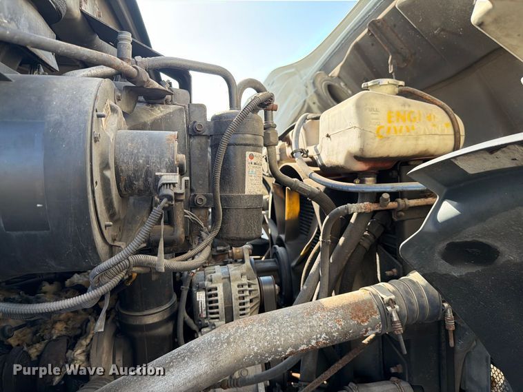 image for item DV7311 2003 Sterling Truck L7500 Series sewer jetter truck