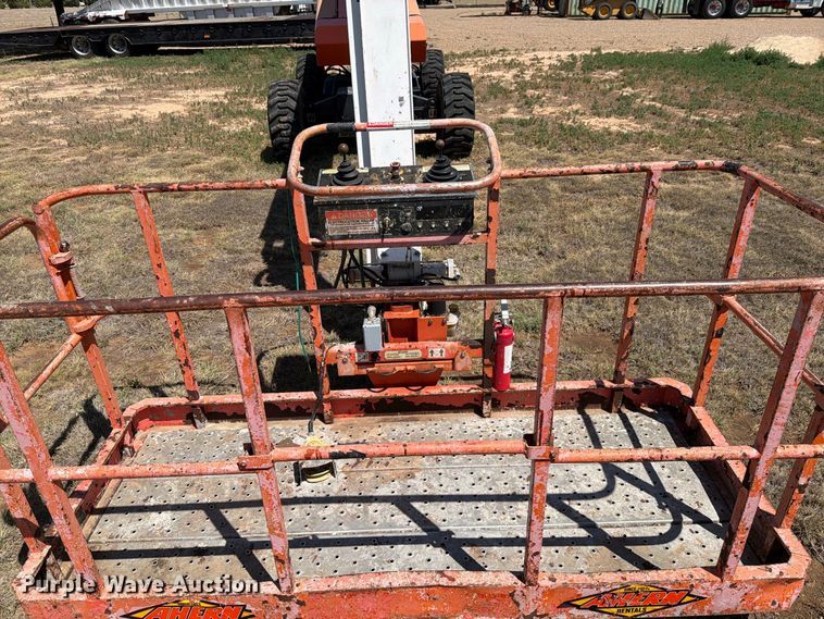 image for item DV8583 2015 Snorkel TB66J boom lift