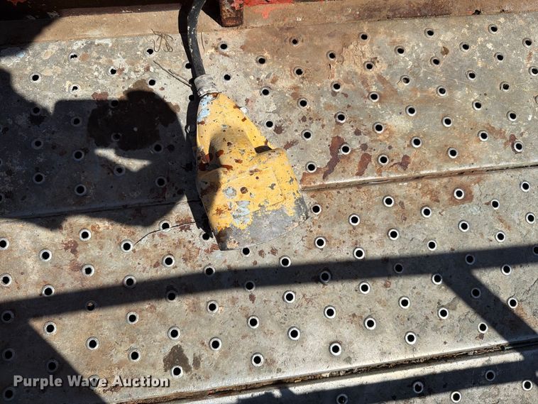 image for item DV8583 2015 Snorkel TB66J boom lift