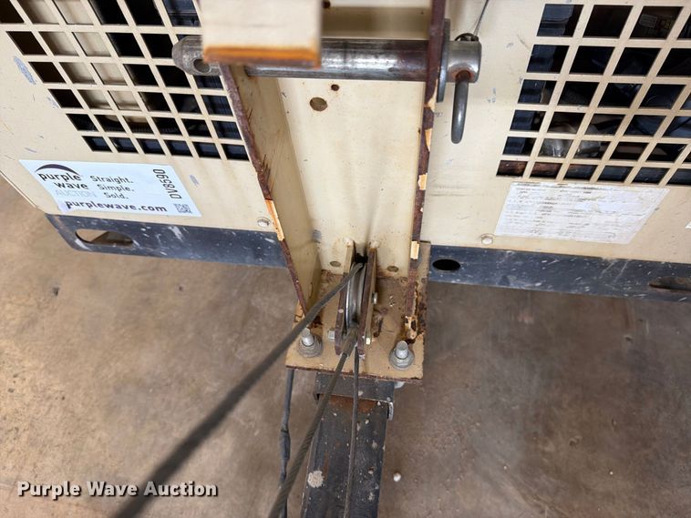 image for item DV8590 2010 Doosan light plant