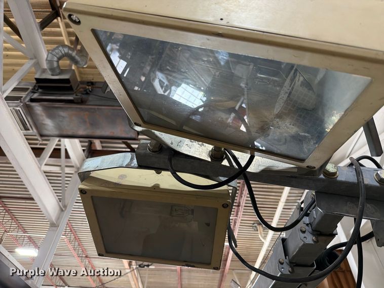 image for item DV8590 2010 Doosan light plant