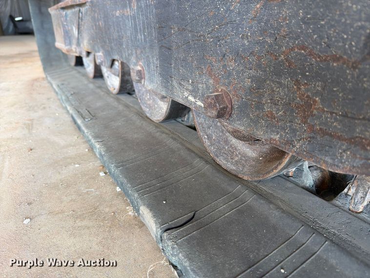 image for item DV8591 2015 Bobcat T650 tracked skid steer loader