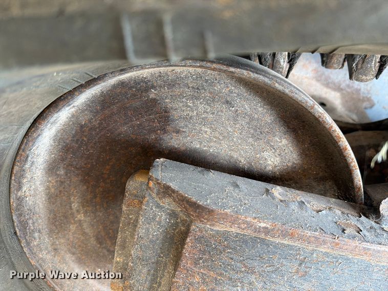 image for item DV8591 2015 Bobcat T650 tracked skid steer loader