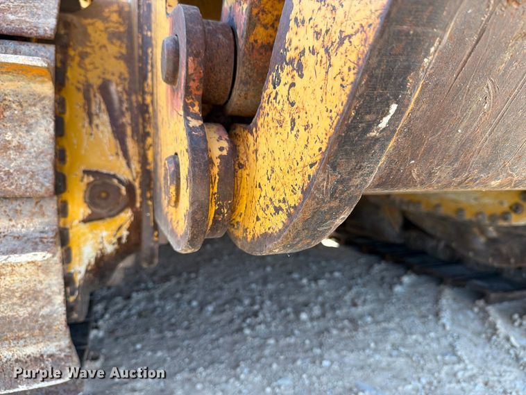 image for item DV8617 2007 John Deere 700J xlt dozer