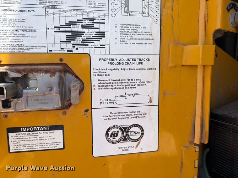 image for item DV8617 2007 John Deere 700J xlt dozer