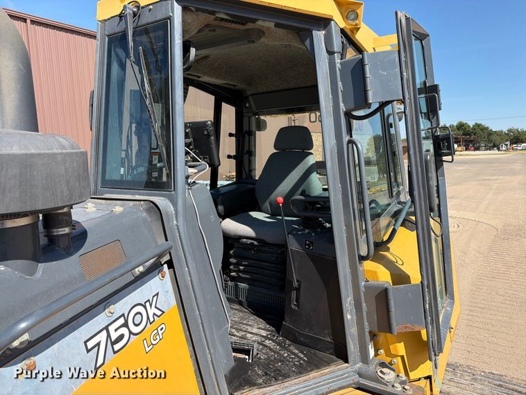 2018 John Deere 750K LGP