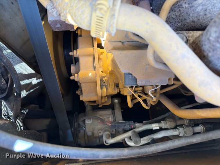 2018 John Deere 750K LGP