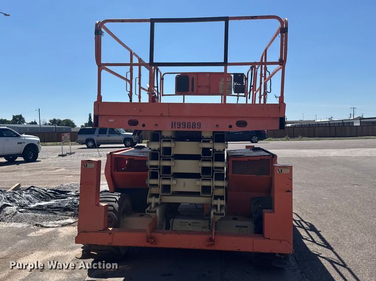 image for item DY3226 JLG 4394RT scissor lift