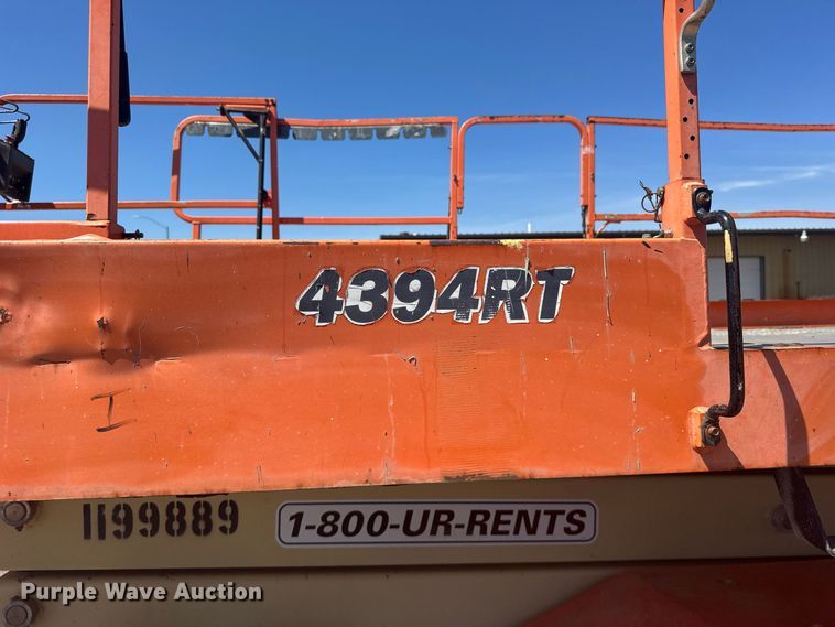 image for item DY3226 JLG 4394RT scissor lift