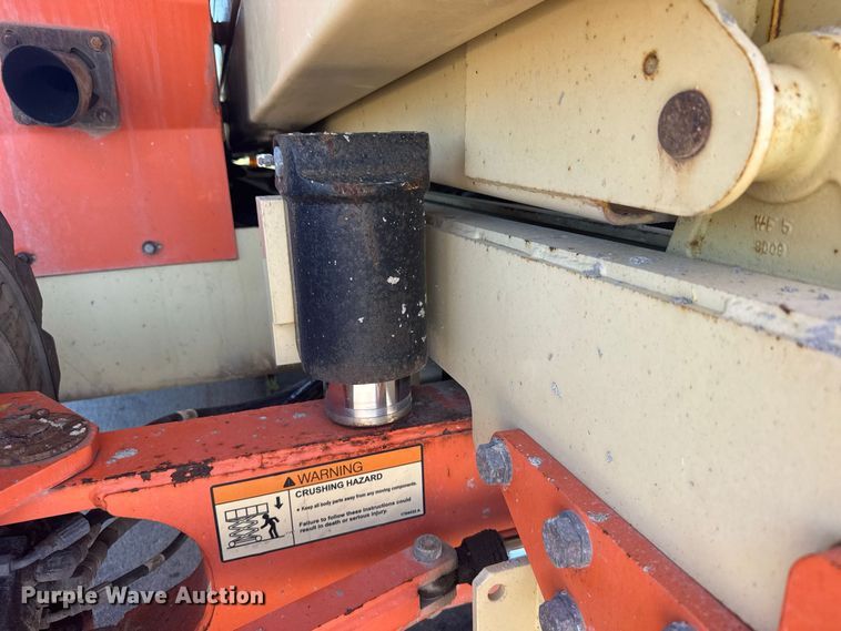 image for item DY3226 JLG 4394RT scissor lift
